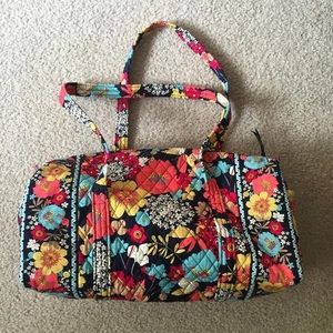 Vera Bradley small duffel bag